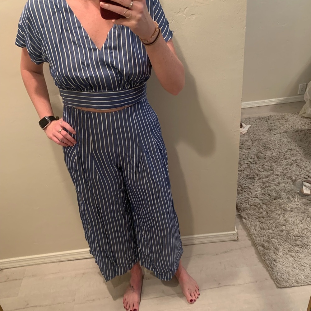 2 piece outfit, blue and white striped crop top and pant set